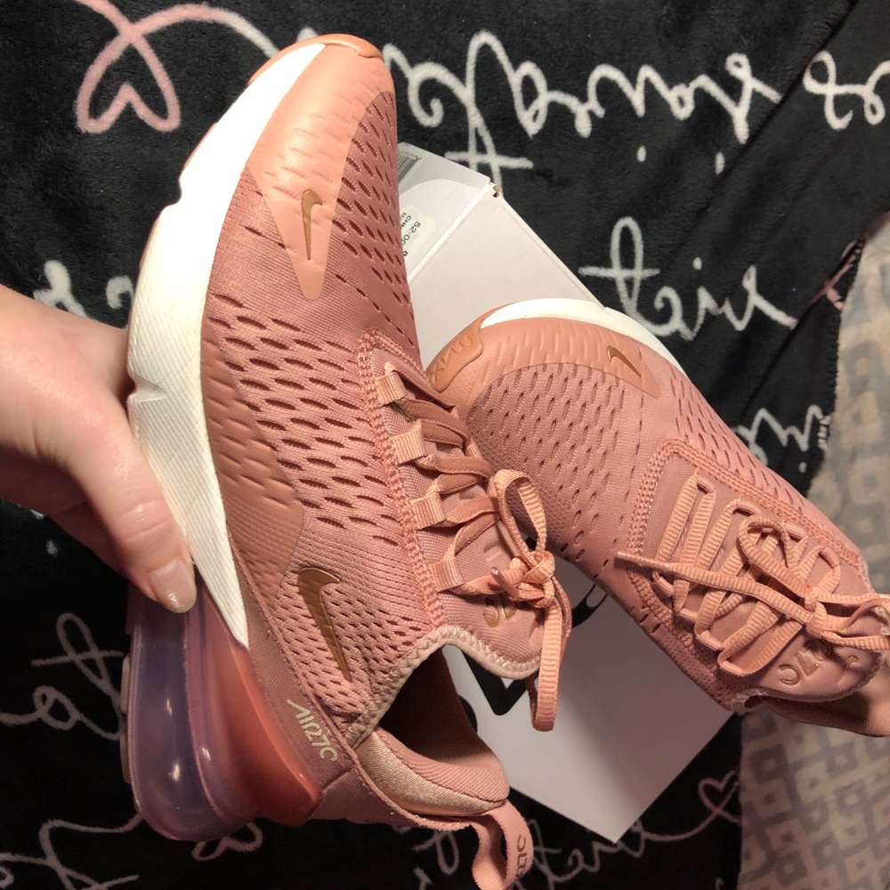 Nike air 270 size 8.5 fit a little smaller